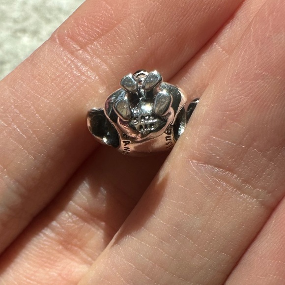 NWOT Pandora x Disney 101 Dalmatians Patch Charm 798846C01 - Picture 12 of 15